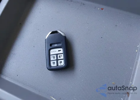 2015 Honda Odyssey Touring/Touring Elite z USA, uszkodzony, nr VIN 5FNRL5H9XFB105881